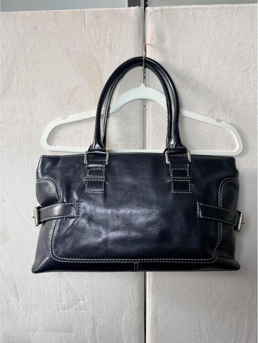 Michael Kors Black Leather Shoulder Bag Tote Handbag Purse Satchel Buckle - Picture 4 of 9